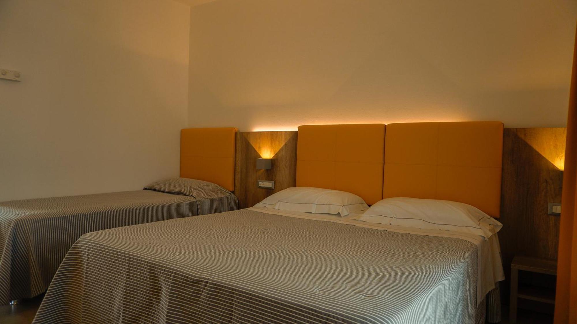 Hotel San Teodoro Esterno foto