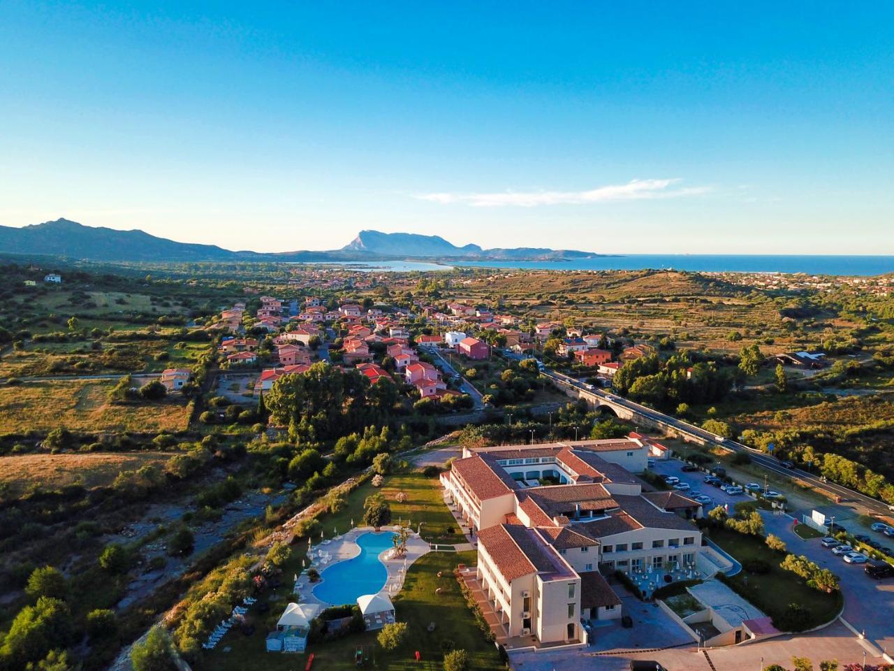 Hotel San Teodoro Esterno foto